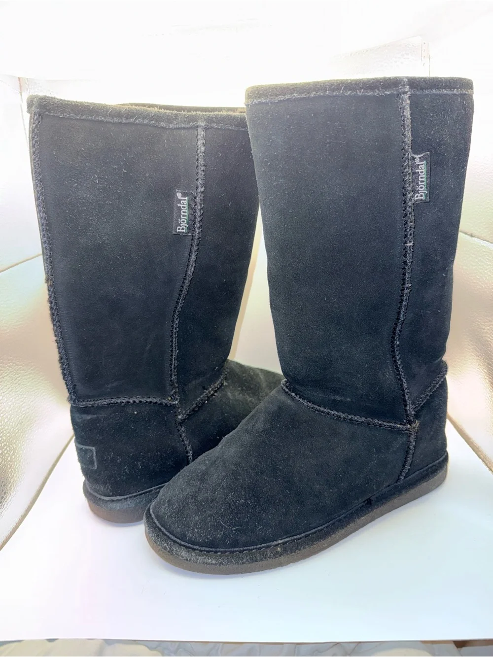 Bjorndal black suede